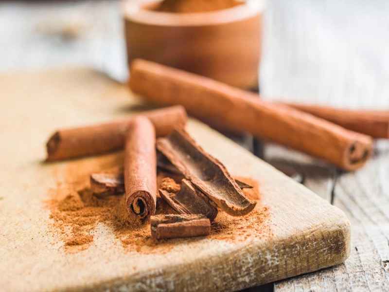 دارچین: یک عامل طبیعی برای حفظ سلامت دهان و دندان