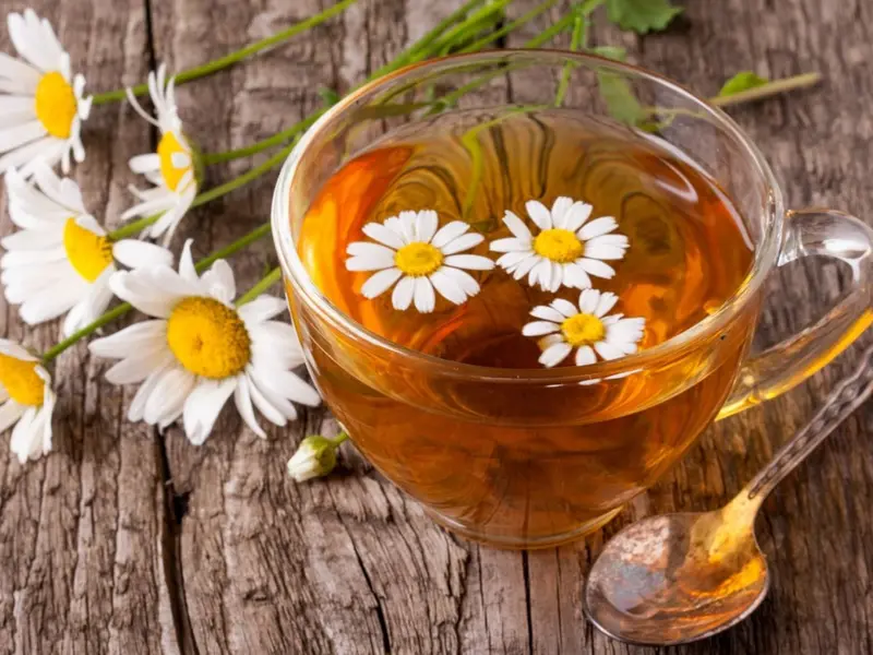 خواص بابونه برای موخوره